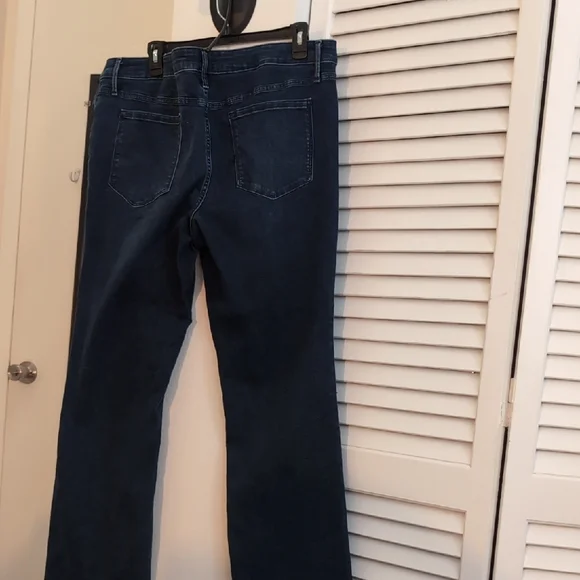 Simply Vera Vera Wang Dark Blue Flare Jeans - Picture 3 of 7